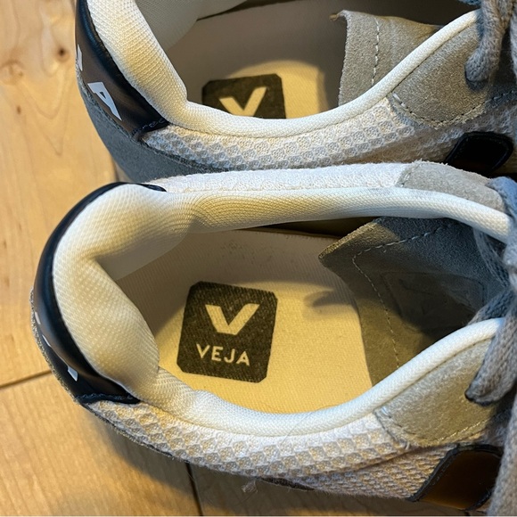 Veja Rio Branco Alveomesh Gravel Nautico Sneakers gray navy white size eight (8) - Picture 5 of 10